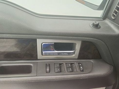 Used 2013 Ford F150 Platinum image 22