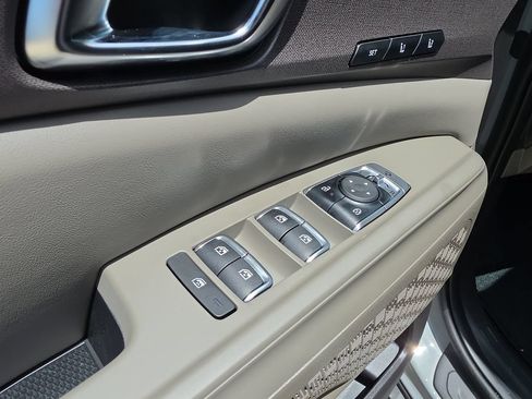 New 2026 Kia Carnival SX FWD image 20