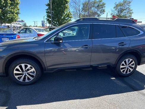 Used 2021 Subaru Outback AWD/4WD image 7