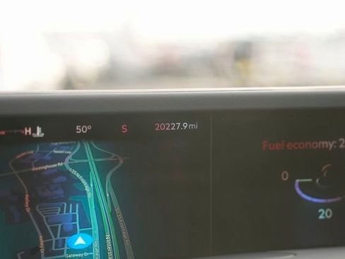 Used 2024 Lincoln Nautilus Reserve w/ Equipment Group 202A image 26