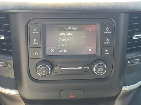 Used 2022 RAM 1500 Big Horn AWD/4WD image 30