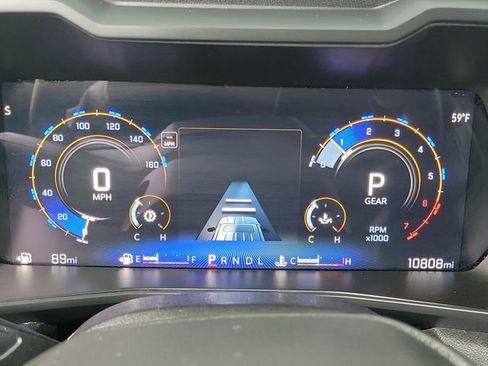 Certified 2024 Chevrolet Colorado W/T image 10