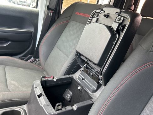 Used 2020 Jeep Gladiator Rubicon image 32