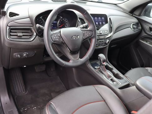 Used 2023 Chevrolet Equinox RS w/ RS Leather Package image 4