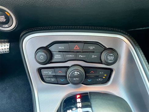 Used 2022 Dodge Challenger R/T Scat Pack image 16