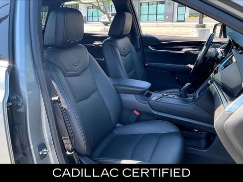 Used 2024 Cadillac XT5 Premium Luxury FWD image 8