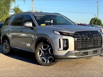 Used 2023 Hyundai Palisade SEL w/ Premium Package