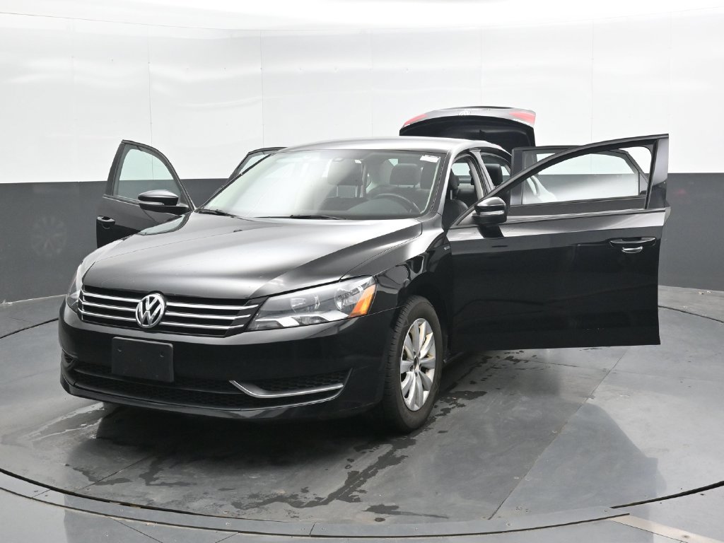 Used 2015 Volkswagen Passat 1.8T Wolfsburg Edition FWD image 45
