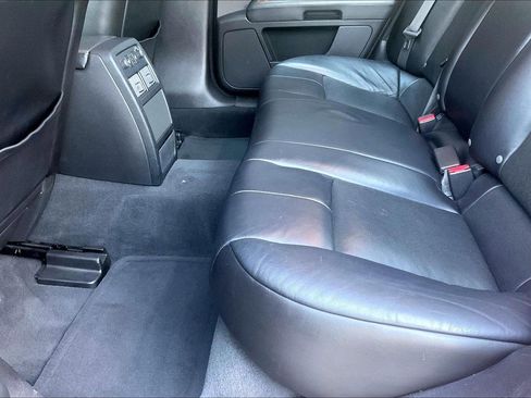 Used 2008 Cadillac STS V8 image 16