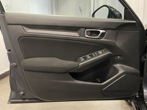 Used 2022 Honda Civic Sport image 12