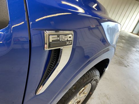 Used 2025 Ford F150 XLT image 15