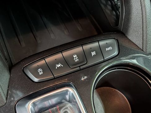 Certified 2023 Chevrolet TrailBlazer RS w/ Convenience Package AWD/4WD image 27