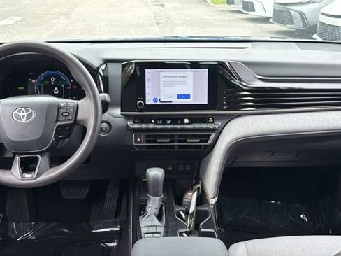 Certified 2025 Toyota Camry LE FWD image 14