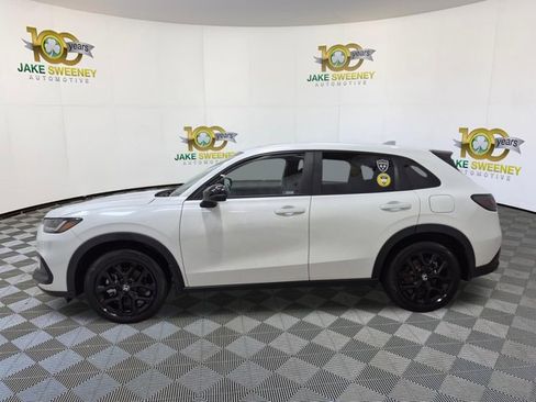 Used 2024 Honda HR-V Sport image 6