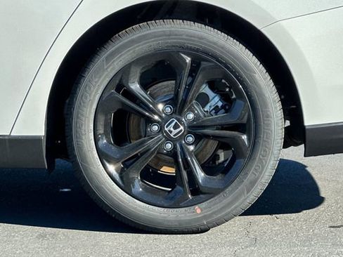New 2025 Honda Accord SE image 31