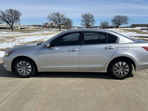 Used 2008 Honda Accord LX image 9