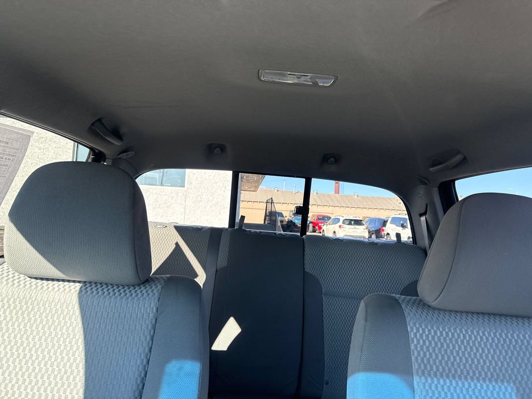 Used 2013 Toyota Tacoma 4x4 Double Cab w/ SR5 Pkg image 13