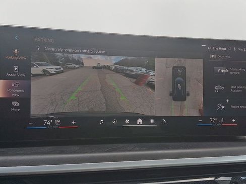 Certified 2024 BMW X5 xDrive50e w/ Climate Comfort Package image 18