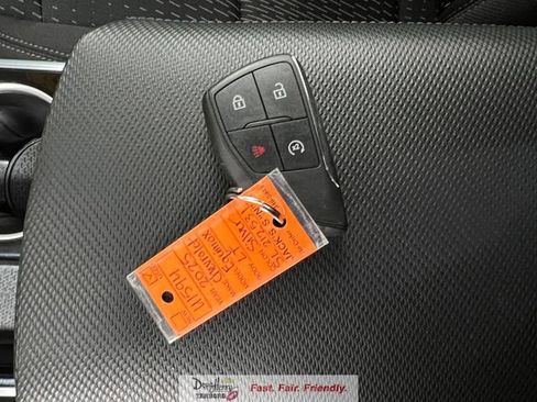 Used 2025 Chevrolet Equinox LT image 51