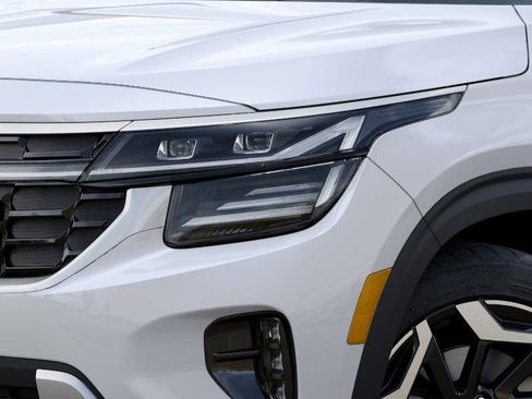 New 2026 Kia Seltos SX AWD/4WD image 10