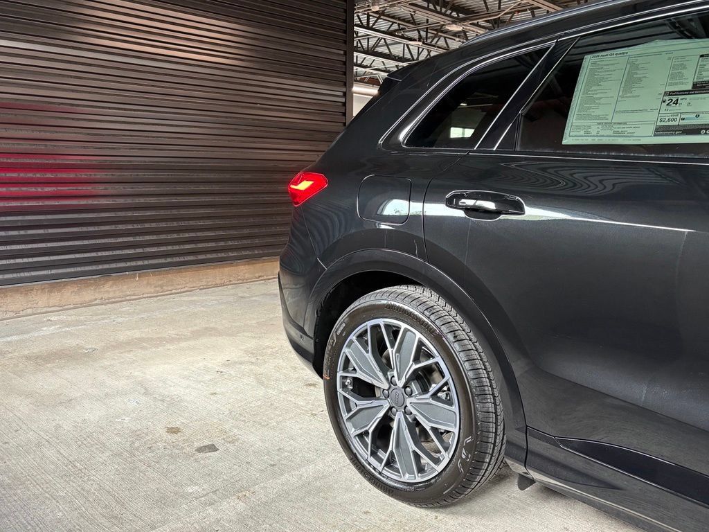 New 2026 Audi Q5 Prestige AWD/4WD image 10