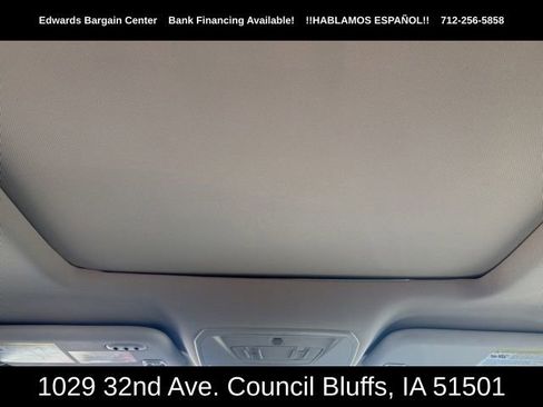 Used 2018 Ford Escape Titanium image 16