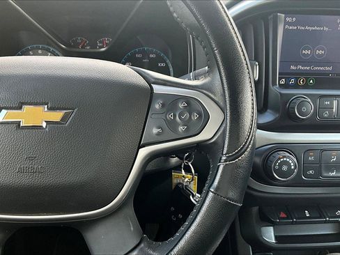 Certified 2022 Chevrolet Colorado LT w/ LT Convenience Package image 10