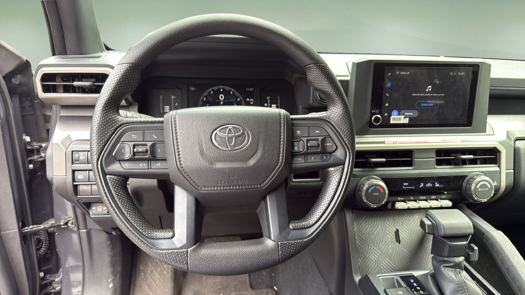 Certified 2025 Toyota Tacoma SR5 AWD/4WD image 20