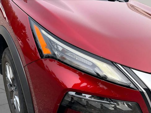 Used 2023 Nissan Rogue S FWD image 26