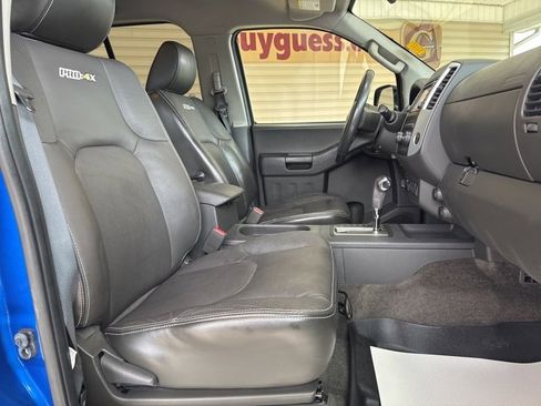 Used 2015 Nissan Xterra PRO-4X w/ Pro-4x Leather Package image 26