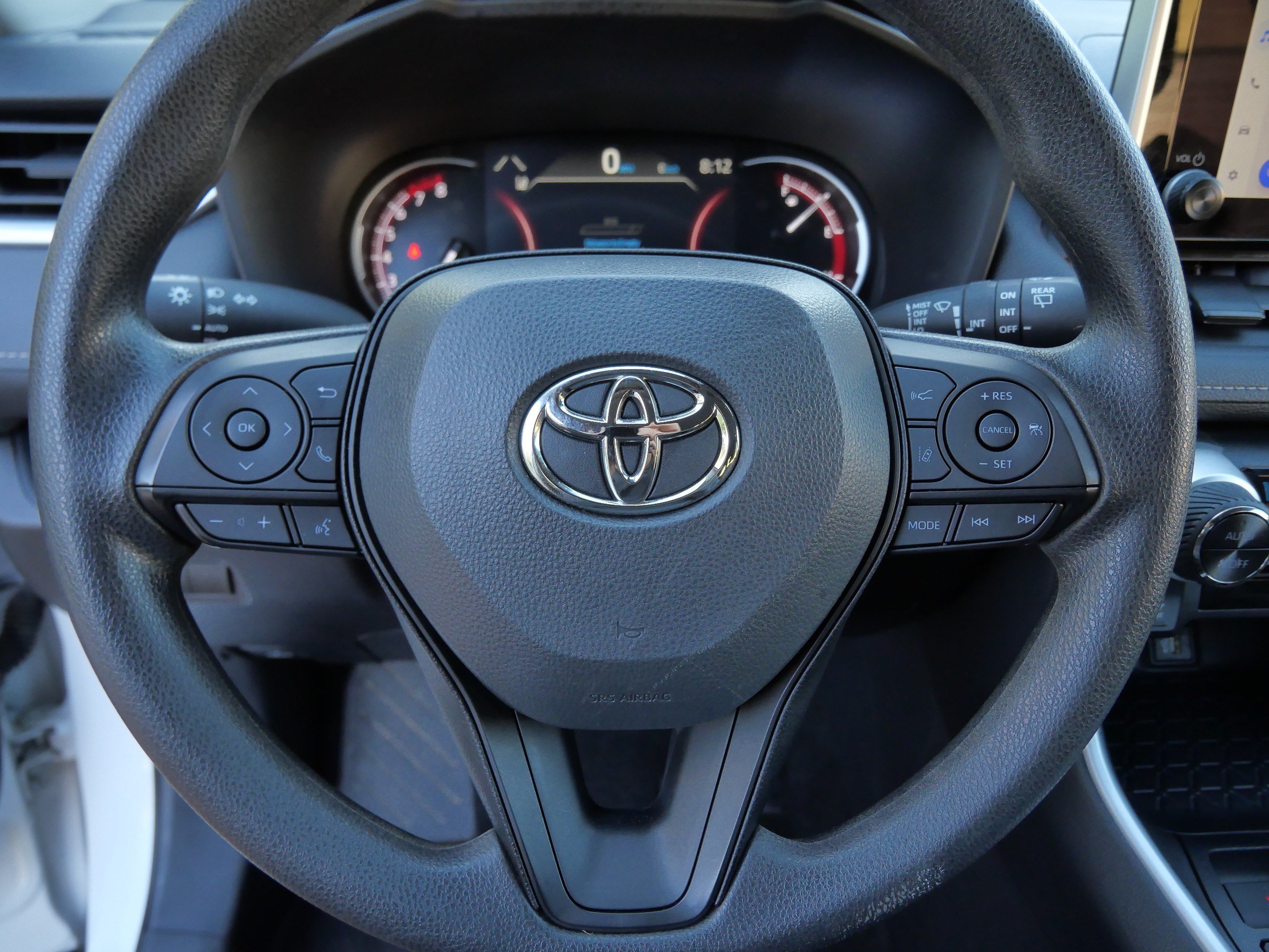 Certified 2025 Toyota RAV4 XLE AWD/4WD image 25