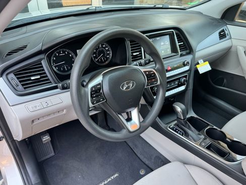 Used 2019 Hyundai Sonata ECO FWD image 17