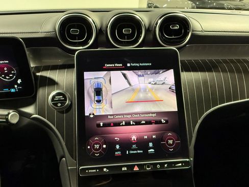 Used 2024 Mercedes-Benz GLC 300 4MATIC w/ AMG Line image 36