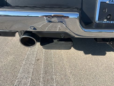 Used 2022 RAM 1500 Limited w/ Bed Utility Group image 26