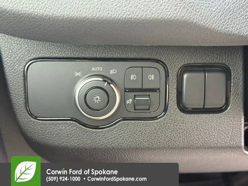 Used 2025 Mercedes-Benz Sprinter 2500 image 28