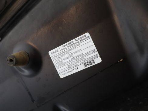 Used 2023 Ford F150 XLT AWD/4WD image 32