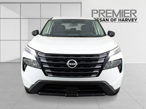 New 2026 Nissan Rogue S FWD image 8