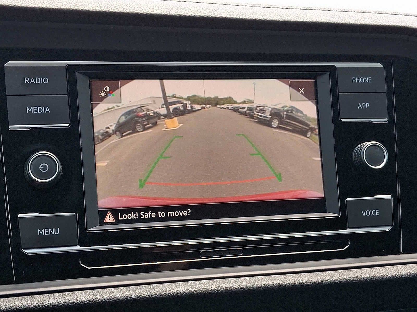 Used 2020 Volkswagen Jetta S w/ Driver Assistance Package FWD image 19