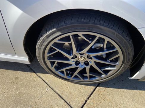 Used 2025 Toyota Camry SE image 31