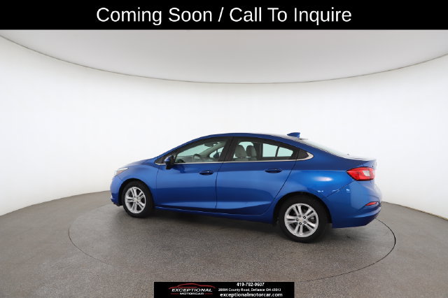 Used 2018 Chevrolet Cruze LT w/ Convenience Package FWD image 8