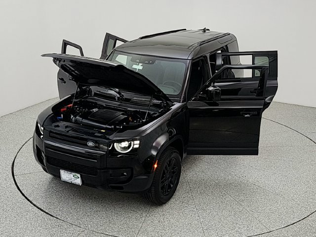 Certified 2026 Land Rover Defender 110 S AWD/4WD image 45
