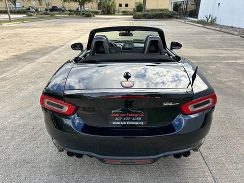 Used 2018 FIAT 124 Spider Abarth image 14