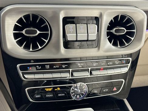 Certified 2024 Mercedes-Benz G 63 AMG 4MATIC image 25