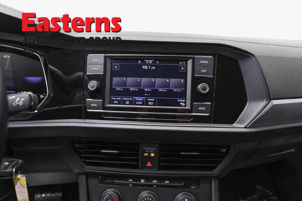 Used 2024 Volkswagen Jetta S FWD image 13