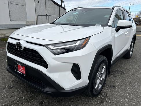 New 2025 Toyota RAV4 XLE image 1