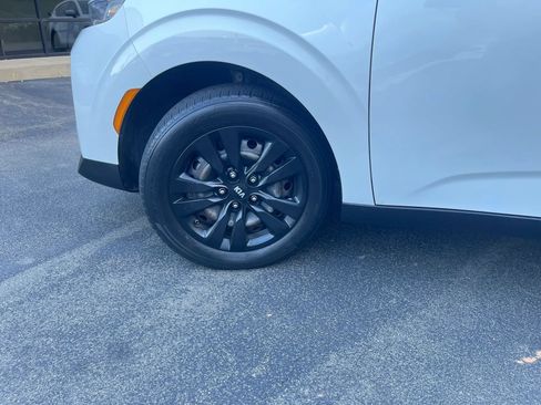Used 2021 Kia Soul LX FWD image 18