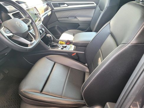 Used 2023 Volkswagen Atlas SE AWD/4WD image 22