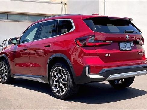 New 2026 BMW X1 xDrive28i w/ Convenience Package AWD/4WD image 3
