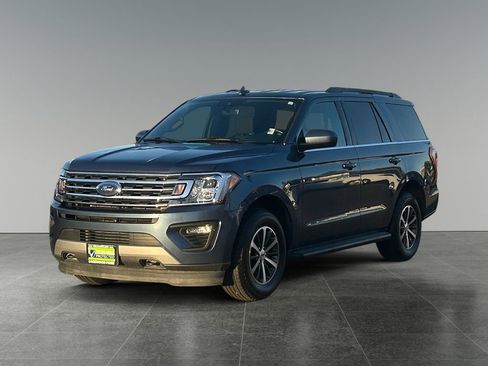 Used 2020 Ford Expedition XLT image 4