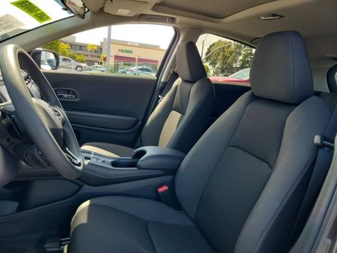 Certified 2022 Honda HR-V EX image 16